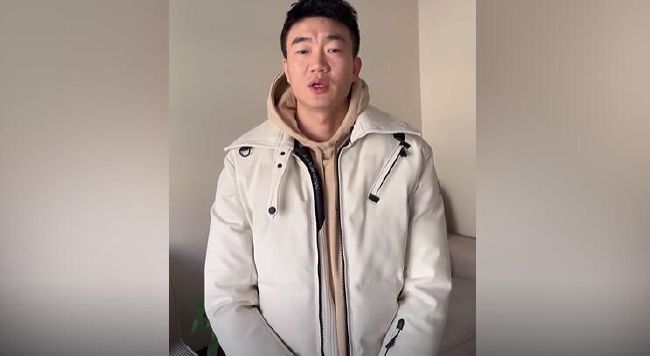 燃烧的石匠女们-女儿是隔壁的房间