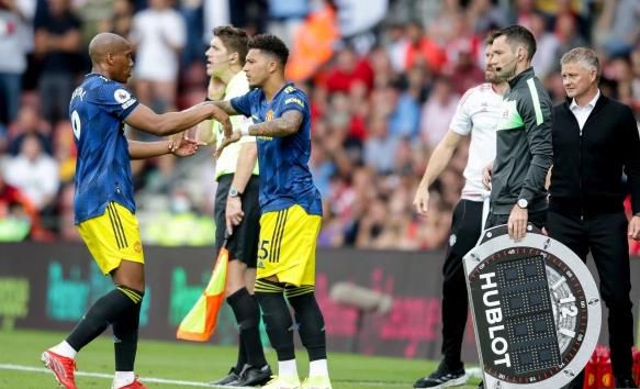 后台女护士